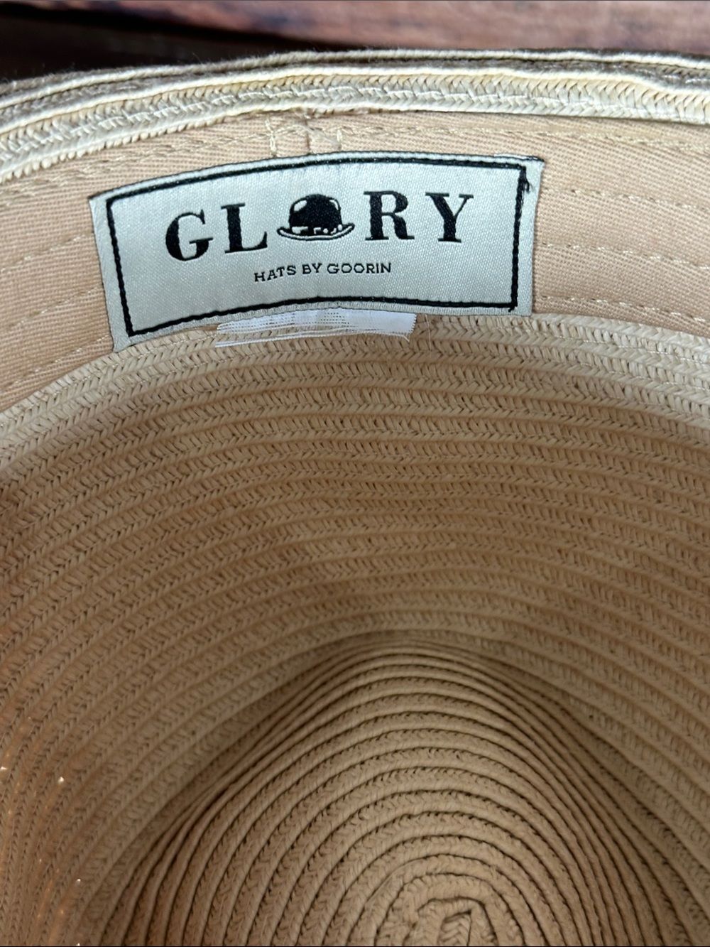 Glory by Goorin Beige Straw Fedora Hat with White and Navy stripped band! - Picture 7 of 7